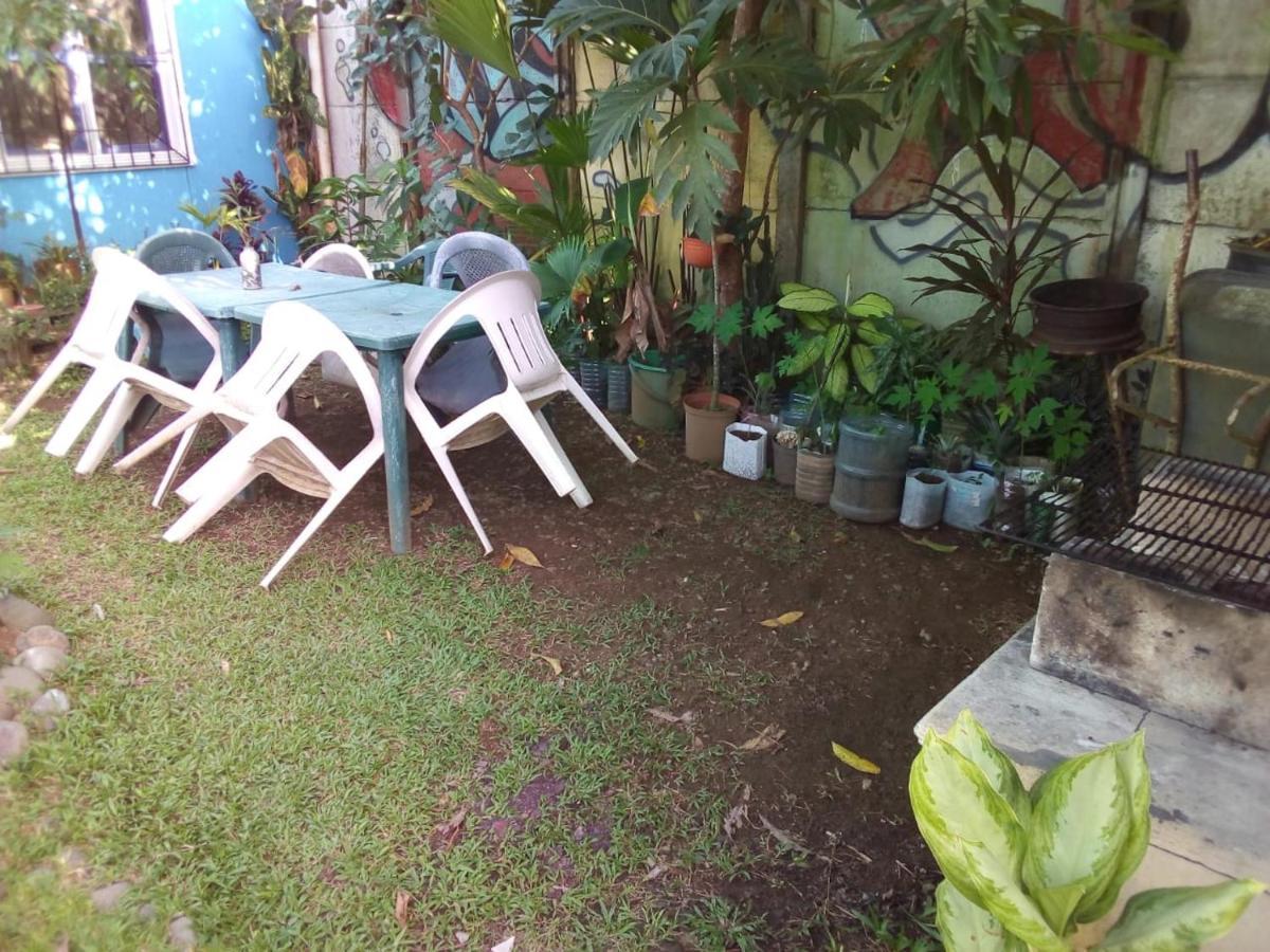 Hotel One Love Puerto Viejo Puerto Viejo de Talamanca المظهر الخارجي الصورة